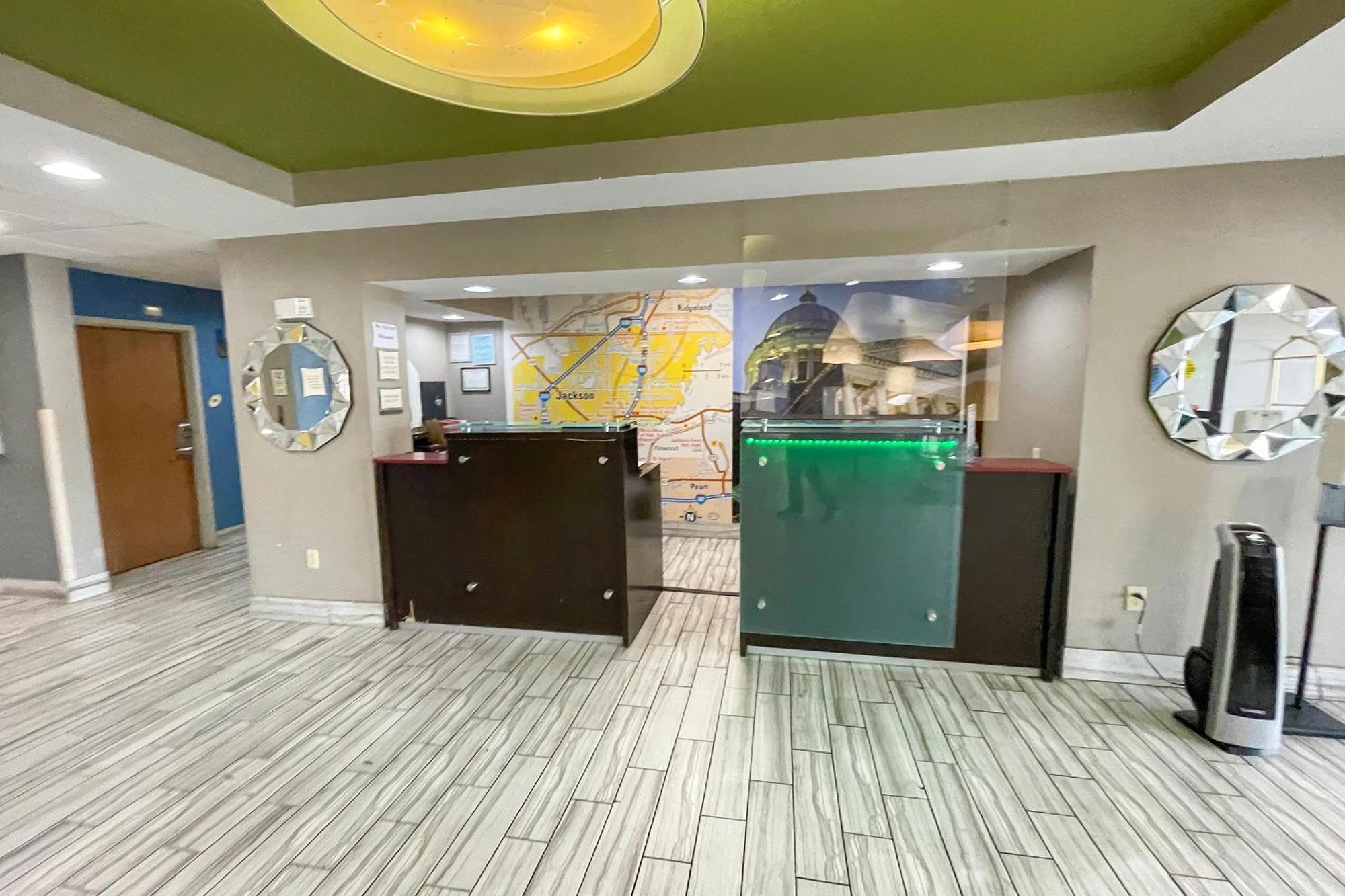 Oyo Townhouse Jackson - Ridgeland Hotel Buitenkant foto