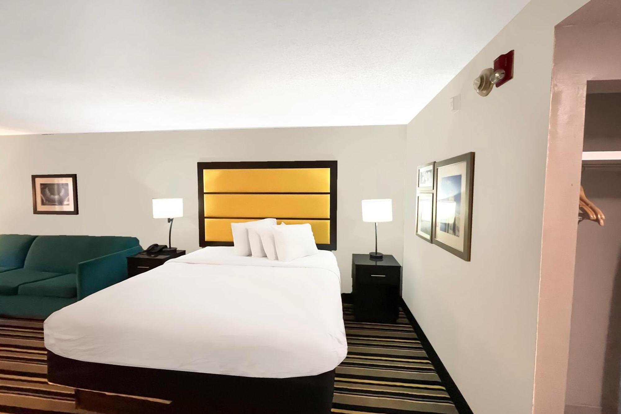 Oyo Townhouse Jackson - Ridgeland Hotel Buitenkant foto
